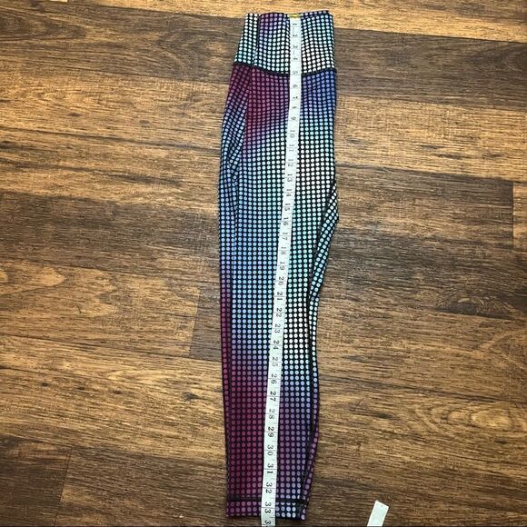Lululemon leggings - Picture 5 of 9